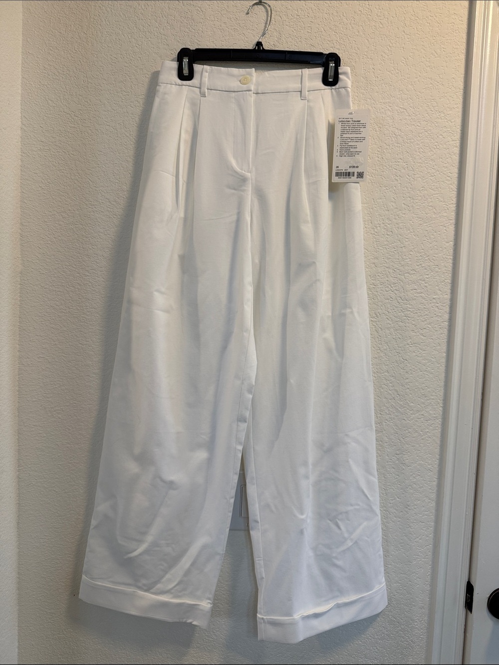 Lululemon White LuluLinen Trouser